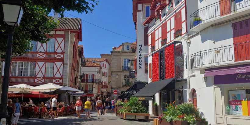 Walking Tour Hondarribia San Juan de Luz